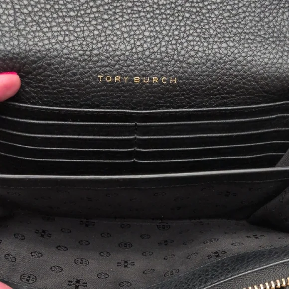 Tory Burch Bombe Flat Black Leather Crossbody Bag - Picture 3 of 11